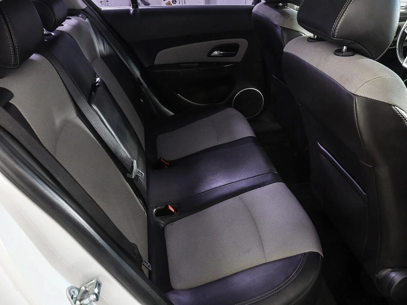 Cruze