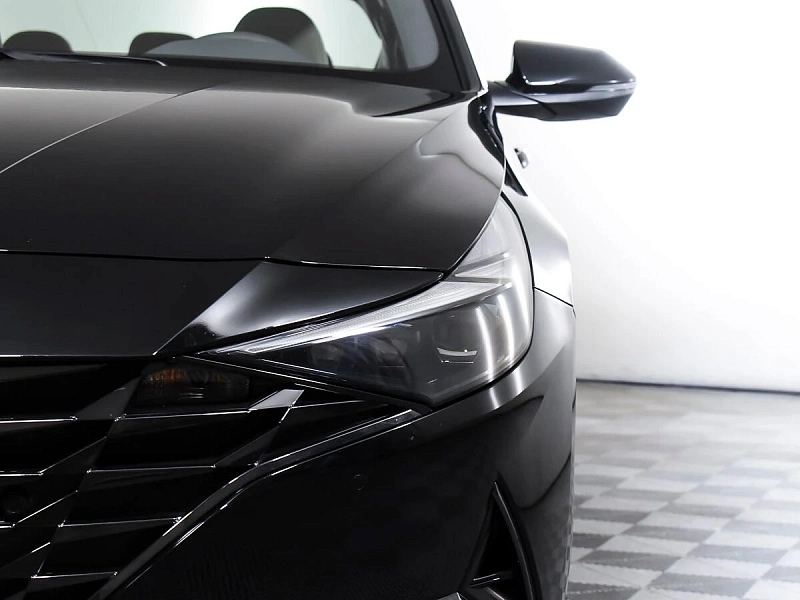 Elantra