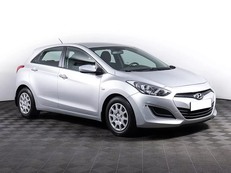 i30
