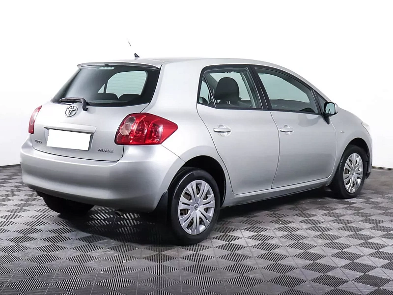 Auris