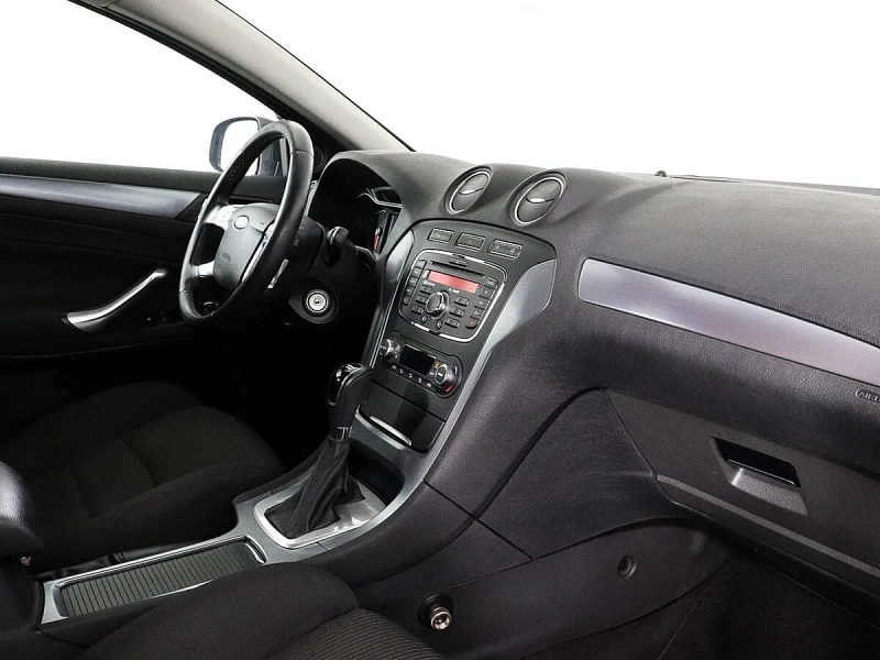 Mondeo