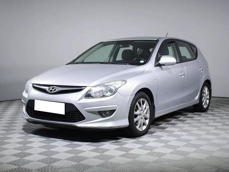 i30